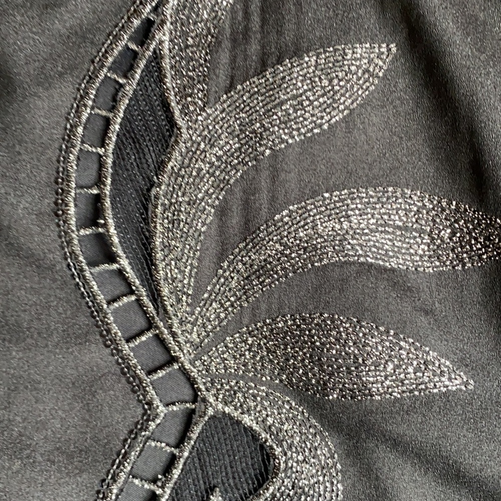 Express Tank Top - Picture 2 of 2